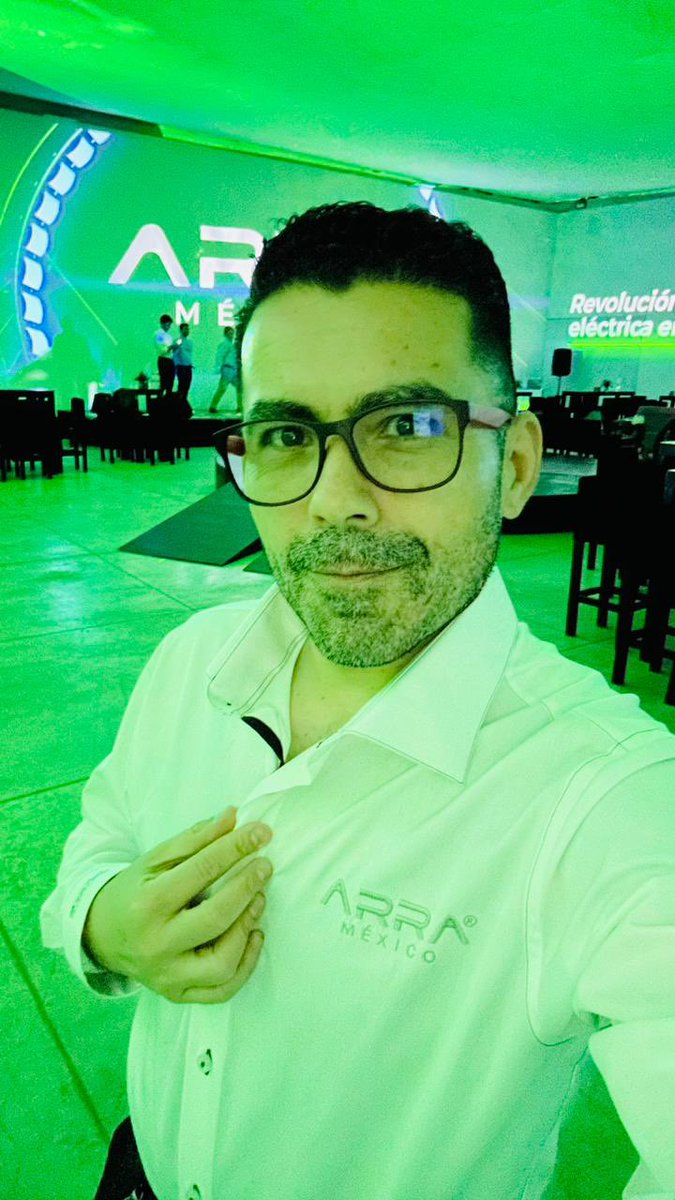 LuisGyG's tweet photo. Hoy estaré conduciendo el evento de presentación del #ARRA3 y la #EW1 🚗🔋 de @arra_mexico.
Ya casi #ARRAncamos. https://t.co/dzODDevnwP