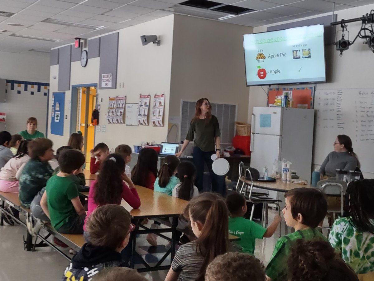 Mrs. Ciotti tweet media