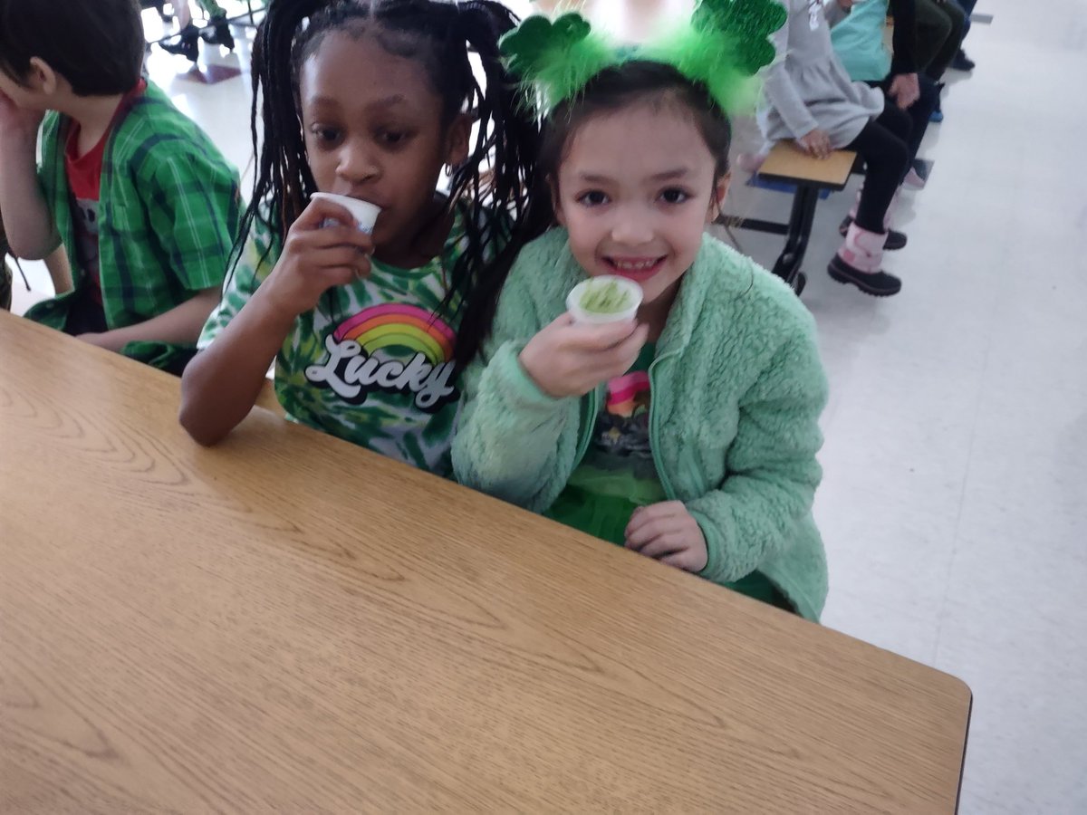 Mrs. Ciotti tweet media