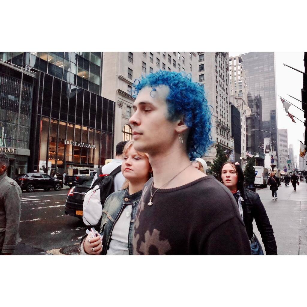 .
.
.
.
.
.
.
#streetphotography #streetphotographyinternational #thestreetphotographyhub #ig_streetphotography #streetphotographymagazine #streetphotographyworldwide #streetphotography_color #photooftheday #streetstyle #nycstreetphotography #nycspc #str… instagr.am/p/CqJ0tq5OMY0/