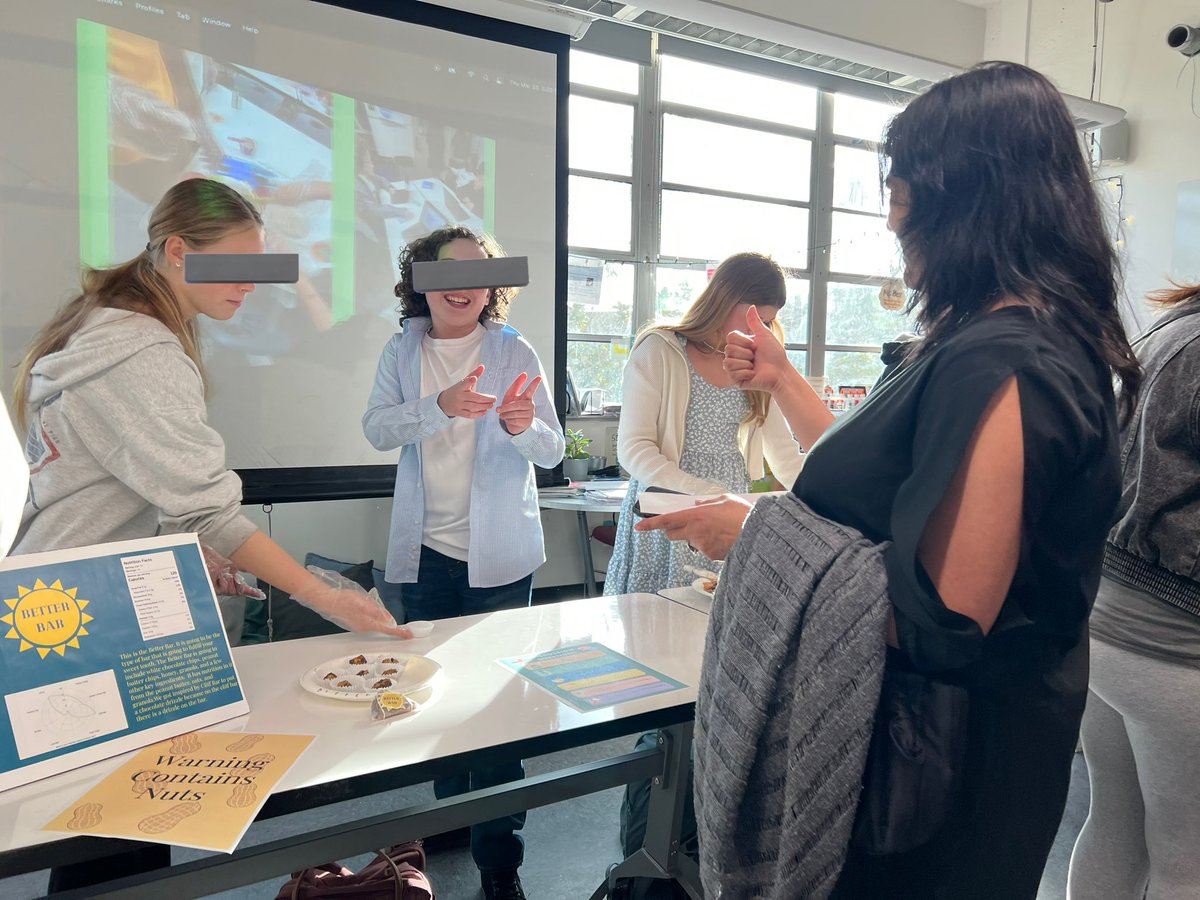 Dianalamaestra's tweet photo. Hover crafts flying by, student-created American Revolution games, and some healthy bites all at @hightechhigh #htmma #exhibition #deeperlearning #pbl https://t.co/y8oSyh6avg