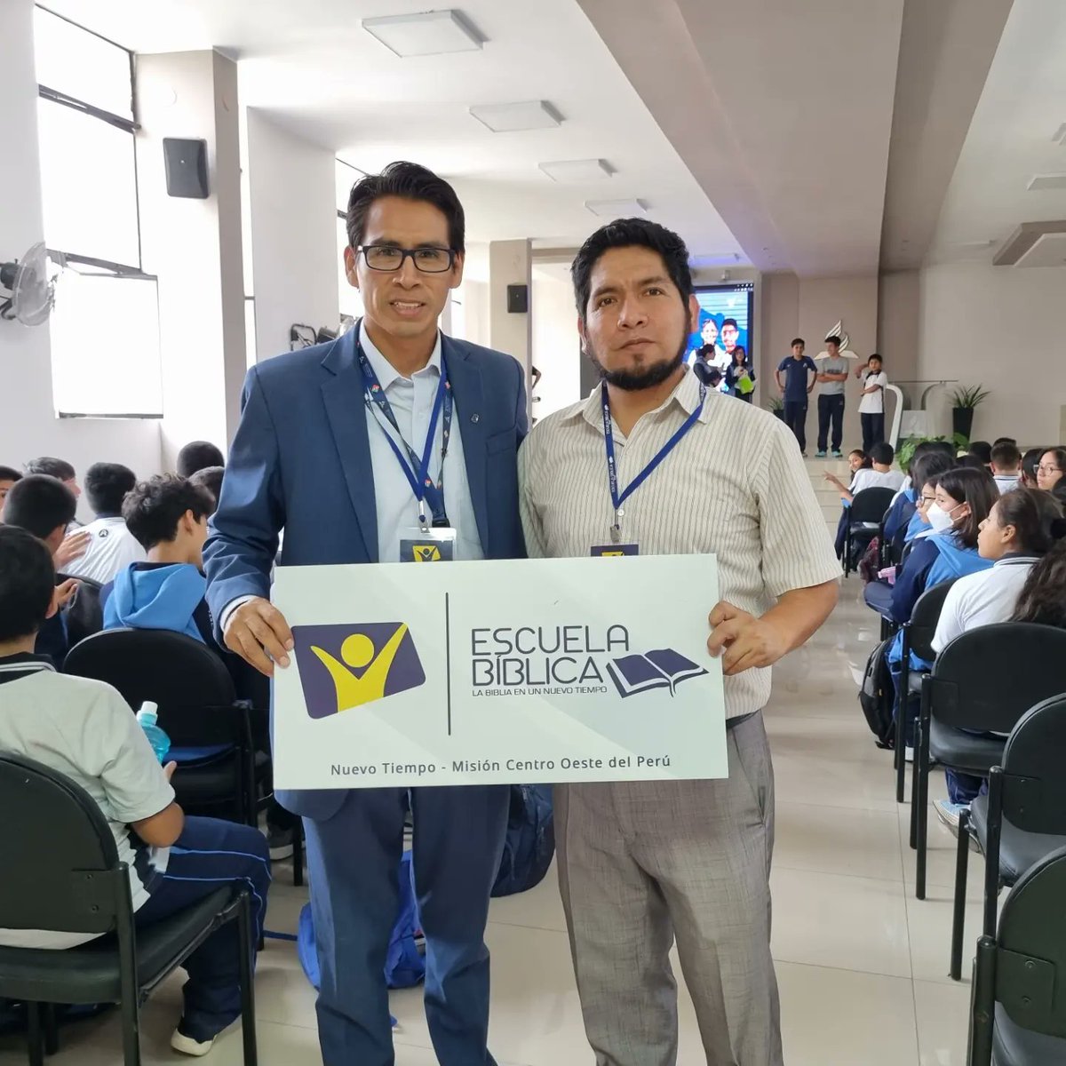 ⏩️ Lanzamiento Oficial del programa #NTSchool #MiCOP en el Colegio Unión Los Olivos, los estudiantes de secundaria serán parte de una linda experiencia con la #EscuelaBiblicaNT #AEACOP... Seguimos #JuntosPorMásEstudiosBíblicos 🔥🔥🔥