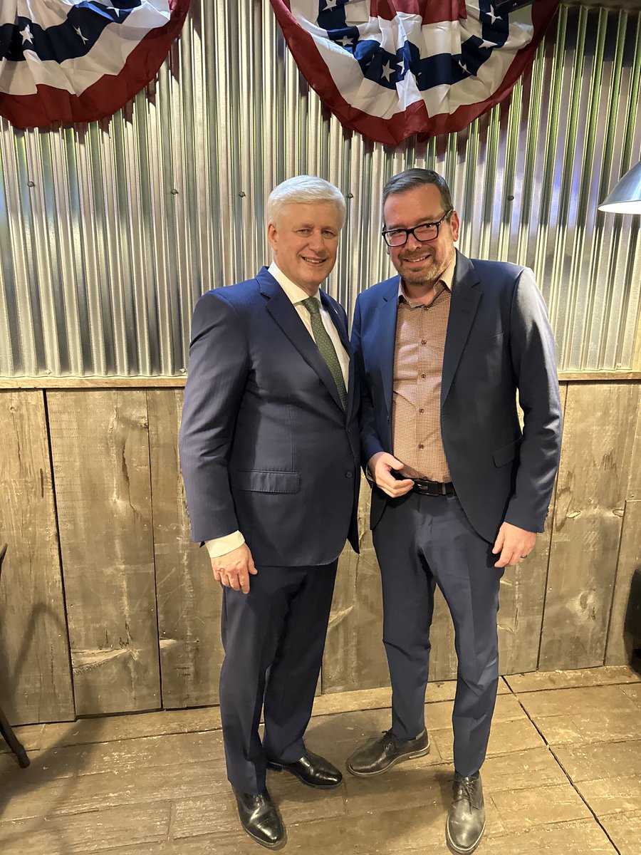 Inspiring moment yesterday where I could reconnect with my former boss and great leader ⁦⁦<a href="/stephenharper/">Stephen Harper</a>⁩