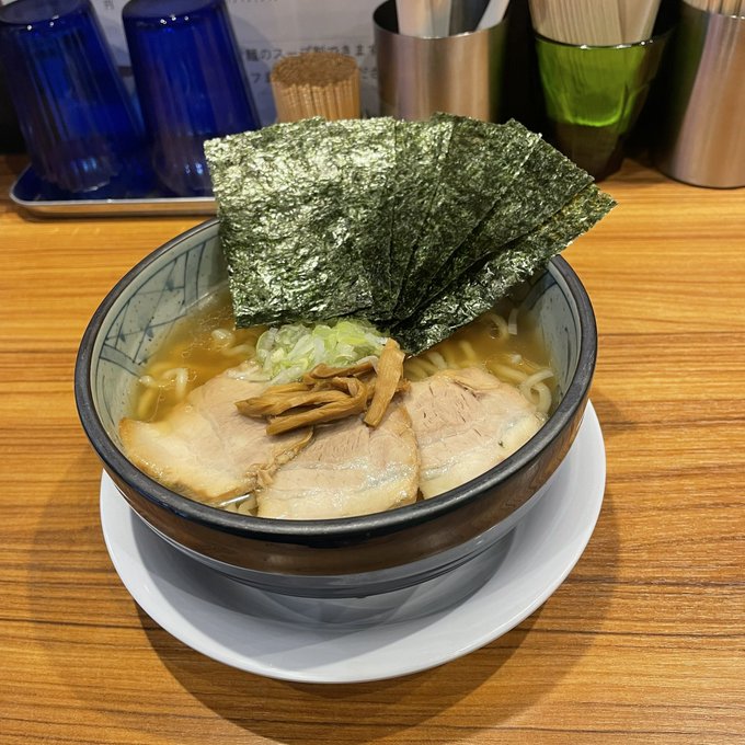 朝ラーと朝つけ麺🍜🍜腹パンで眠くなってきました( ˘ω˘ )ヴィンランド・サガ、面白かったです(^-^) 