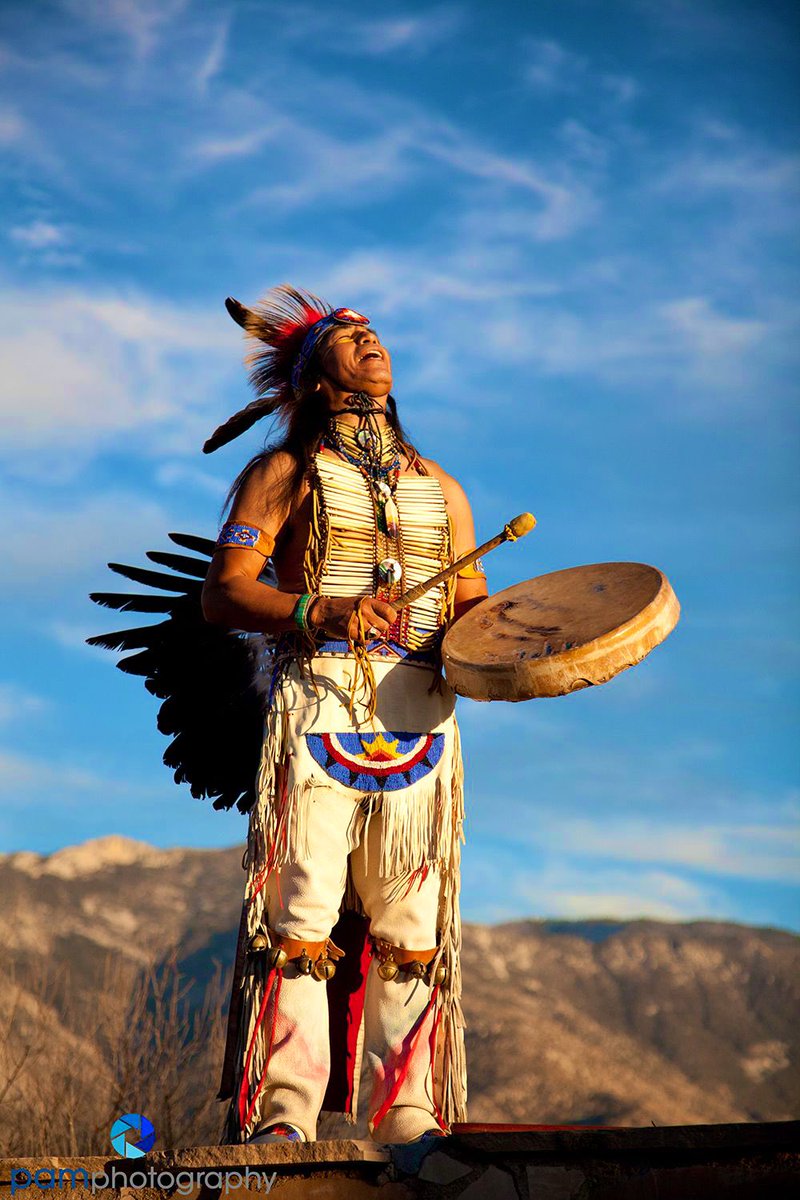 “Beautiful things happen when you distance yourself from negativity.”
~ Unknwn, 🪶✨