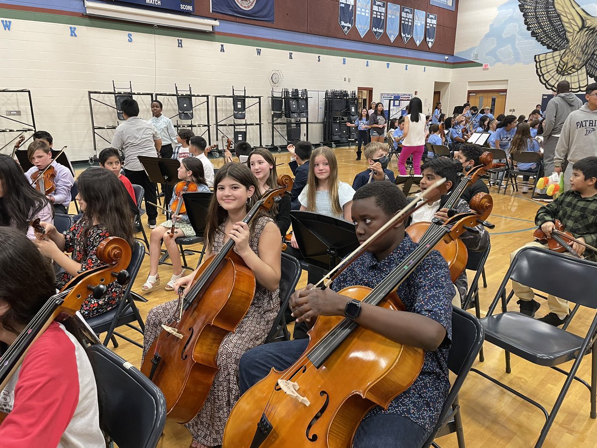 5th Grades Strings Students performing at the Gainesville Middle School Orchestra Pyramid . So proud of our students and got to see our former students as well 🚂🚂 @jarcelynn <a href="/PWCSNews/">PWCS</a> <a href="/MoniqueWatford/">Monique Watford, M.Ed.^2</a> <a href="/SDowneyCYES/">SDowney</a>
