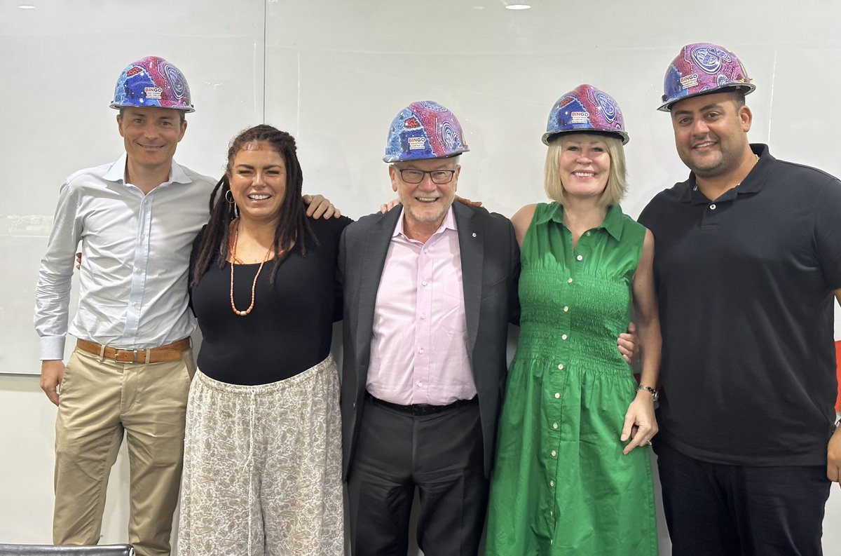 Natalie Davies Bingo’s talented and enthusiastic Indigenous Engagement Manager handed to Directors these beautiful safety helmets which she designed