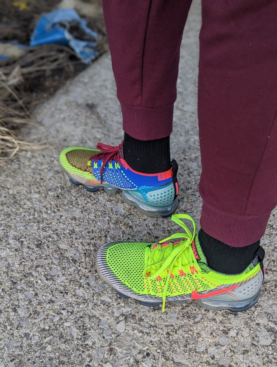 amcmath04's tweet photo. Day 23
#AirMaxMonth #marchMAXness #Nike #AirVapormax #Flyknit2 #Random #snkrsliveheatingup #yoursneakersaredope
@hisexcellence79 @Nike @nikestore https://t.co/YXfUdpIBdR
