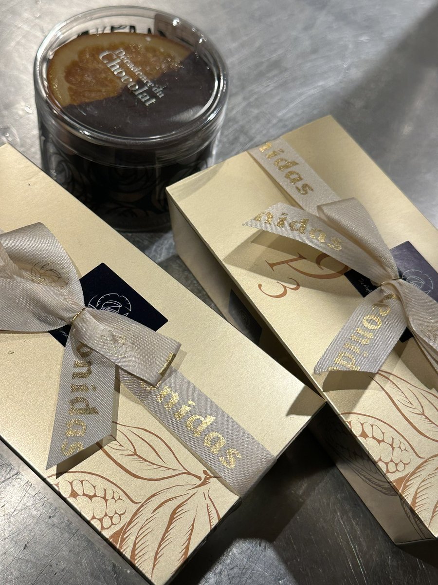 mogmogmo9ra's tweet image. 本日15時までの営業となります。
夜の部ご来店予定だったお客様、大変申し訳ございません。
お昼は営業しておりますのでご来店お待ちしております。