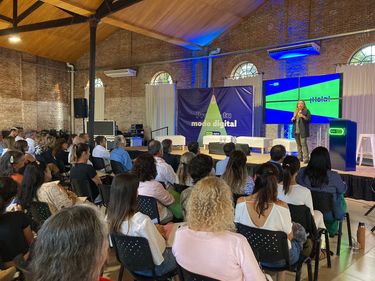 ANDEUruguay's tweet image. #ModoDigital ya llego a Colonia 🇺🇾

Charlas, herramientas y espacios de intercambio para que tu empresa pueda crecer en lo digital  😉