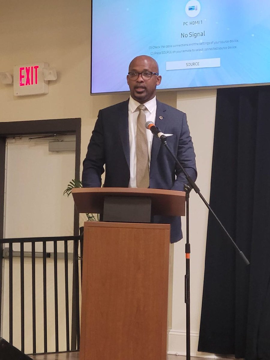 HHSRegionIV's tweet photo. Happy ACA 13th Anniversary - RD Tyson attended the Eastern Regional Partners Luncheon &amp; ACA Champions Awards at the Martin St. Baptist Church sponsored by the NC Navigator Consortium. #ACA13 #HHS #NC #Healthcare https://t.co/swVAi9k2DV