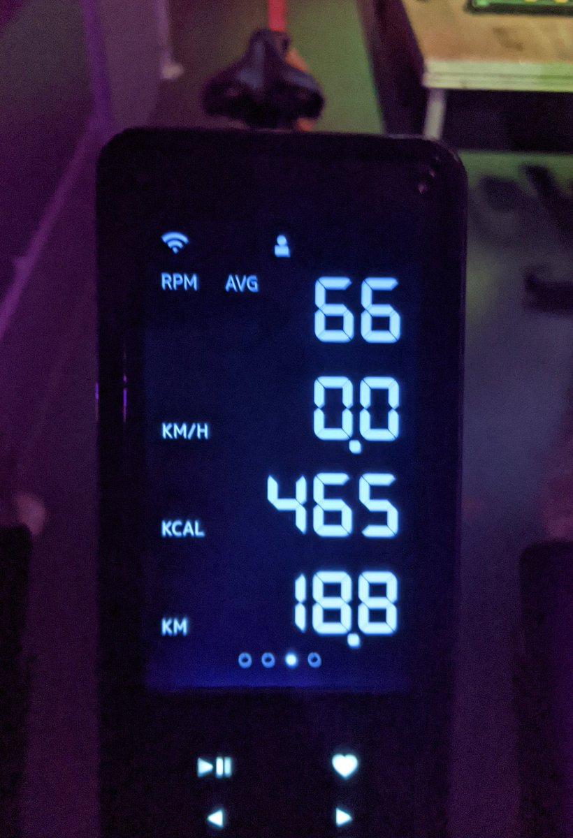 stickwad's tweet photo. Quite proud of this tonight at spin given I couldn't walk this morning. Keeps the pain under control 💪 #arthritis #rheumatoidarthritis #osteoarthritis #ChronicPain #spin #exercise https://t.co/t7jIEBinFb