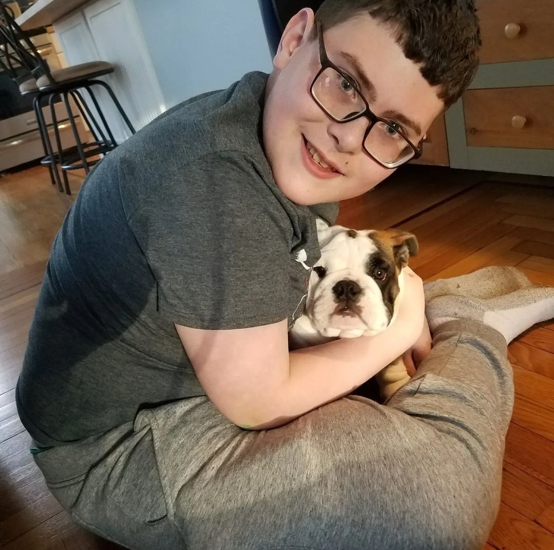 Flashback to me and my big brother (and incoming Bulldog!) Liam when we were both pups for #NationalPuppyDay.