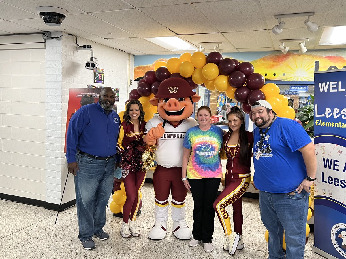 BowTiedPrincipal tweet media