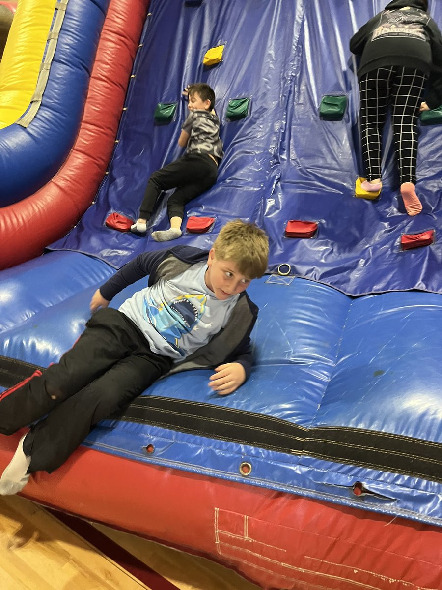 Oyler’s 3rd Graders tweet media