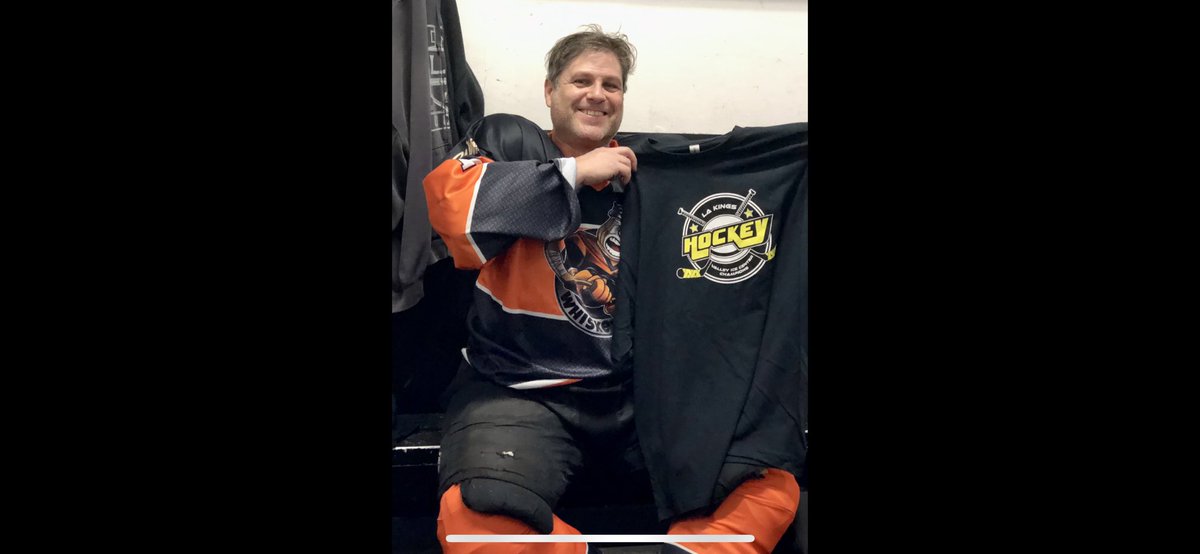 Omaholic's tweet photo. Last night the #KnightOwls/#WhiskeyDekes claimed the upper division 4 on 4 title with a hard fought 3-2 win thanks to a complete team effort! https://t.co/8a1u9aeEd8