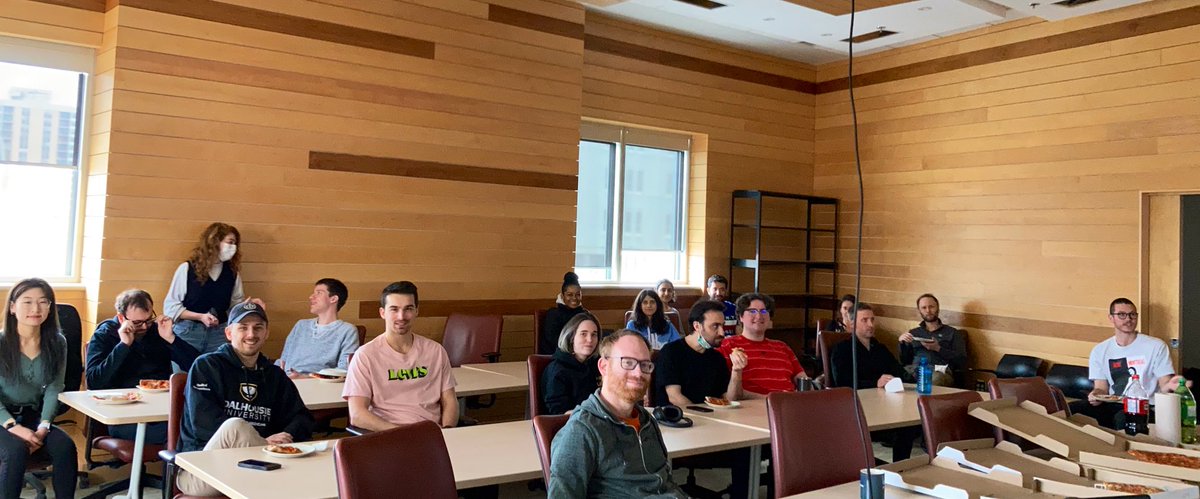 LauraGattaK's tweet photo. Great Glia journal club today presented by Sammy Pham from Alon Friedman’s lab on the contribution of APOE4 deriving from #astrocyte to blood brain barrier impairement. #gliarocks #BRCImpact https://t.co/cWNEfyCWFV