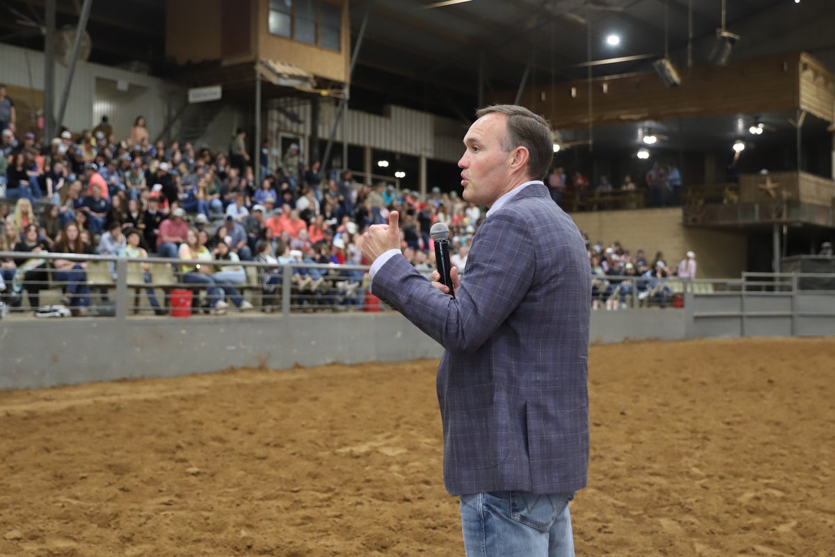 TarletonState's tweet photo. Today we welcomed nearly 10,000 students from hundreds of high schools for the largest FFA CDE Invitational in the nation! https://t.co/MJvfs451hc