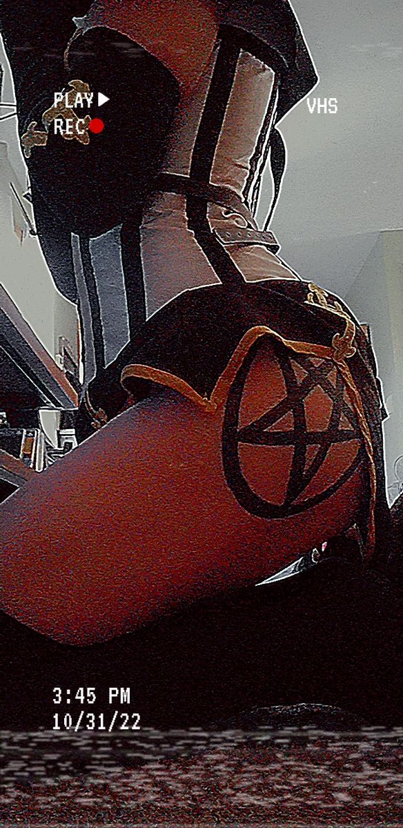 Snowcifer_666's tweet photo. @assistonlyfans https://t.co/qMimVJeA95
I always reply much quicker when you're subbed 💜💜
#onlyfans #onlyfansgirls #sellingcontent #gothgirl #xxx #kinky #nsfw https://t.co/tMkq8edQT1