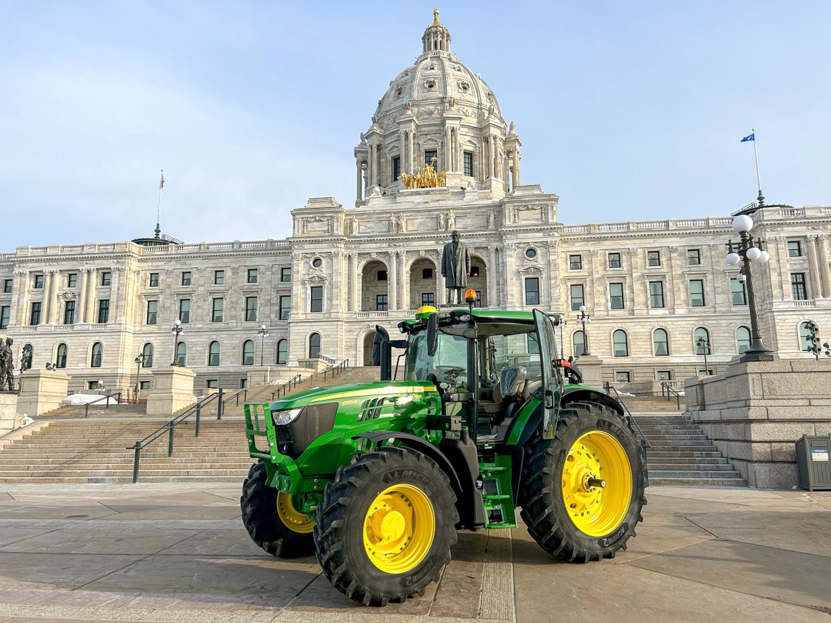 rdoequipment's tweet photo. RDO is proud to highlight agriculture at Minnesota's capitol this week and all year long.

In doing so, we celebrate the farmers, ranchers and all other ag workers who do so much to feed our world.

#JohnDeere #Tractor #Agriculture https://t.co/btLIxnMIOF