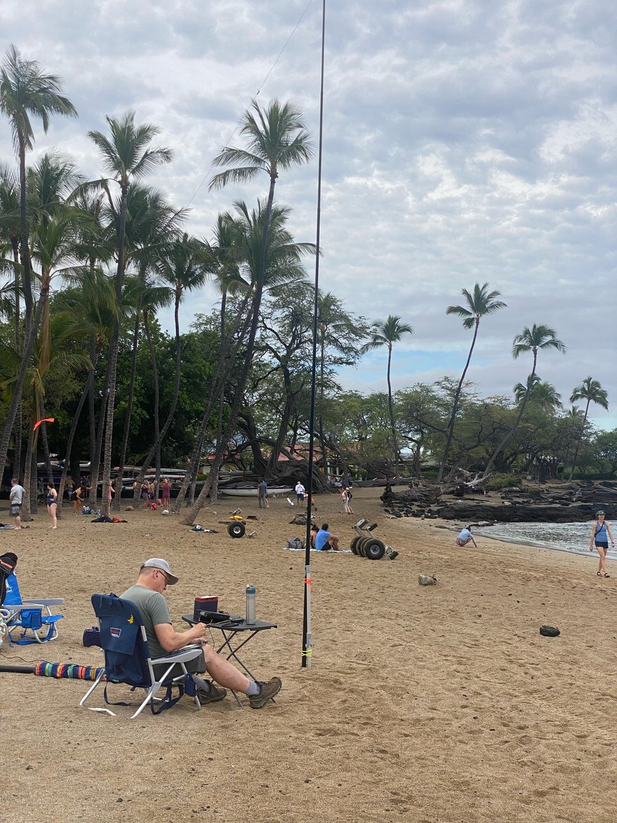 kh6rf's tweet photo. With current solar condx, I wasn’t holding out much hope for today’s activation of K-4565 Ala Kahakai Nat’l Historic Trail. Luckily, I found a saltwater adjacent spot & made 60 #CW contacts in 29 states. Thanks for your patience as I worked the pileup! #POTA https://t.co/UQs2STDEA9