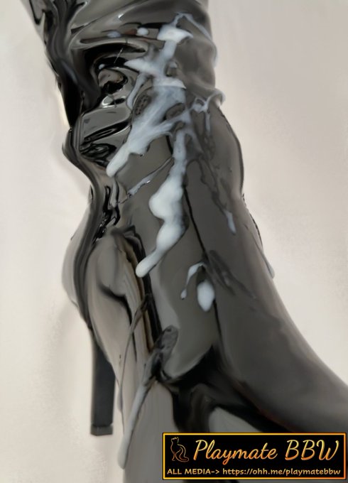 Watch my slave empty his balls all over my PVC boots.  Head over to OnlyFans and check out my page for<a href="/tag/redtick"class="tags"><span>#redtick</span></a>