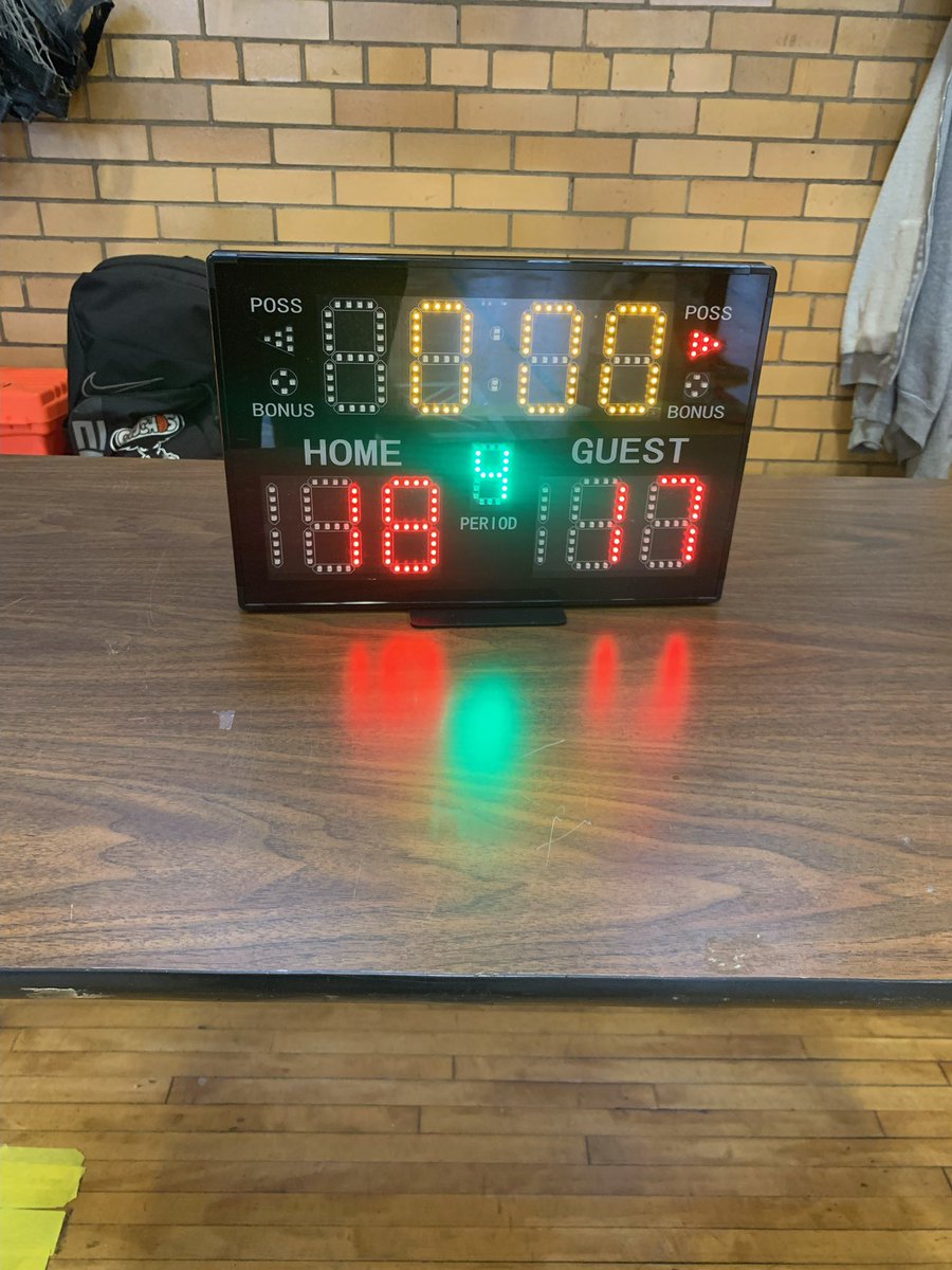 Principal_84Q's tweet photo. #SteinwayShoutOut to Principal Geller and @Ps166Q for letting us play on their court today. What a nail-biter of a game. Congrats to 166! I'm so proud of all the students, we had a blast! #SteinwaySWAG #Team84 #Team166 #Team30 π΅π‘πποΈ https://t.co/JPo9tnduWd