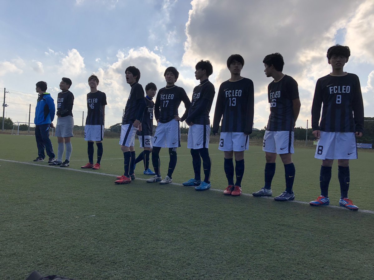 FC___LEO's tweet photo. [F.C.LEO活動⑦]11月合宿

今日紹介するのは11月合宿です⚽️
日程が合えば11月にも合宿があるそうです！他大学のチームと試合をさせていただきます🔥
去年まではコロナで出来ていません……

#春から学芸　#FCLEO https://t.co/LhImRUGN6N