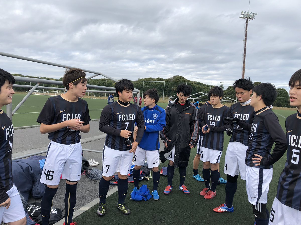 FC___LEO's tweet photo. [F.C.LEO活動⑦]11月合宿

今日紹介するのは11月合宿です⚽️
日程が合えば11月にも合宿があるそうです！他大学のチームと試合をさせていただきます🔥
去年まではコロナで出来ていません……

#春から学芸　#FCLEO https://t.co/LhImRUGN6N