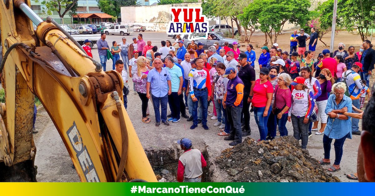 YulArmas_'s tweet photo. Hoy visitamos la Urb. José Asunción Hernández de #JuanGriego donde beneficiaremos a 330 familias con la sustitución de 47 metros lineales de la tubería de 10 pulgadas de colectores caídos; obra que iniciamos gracias a la comunicación directa con el pueblo, a través de la #VenApp https://t.co/bk1XqfsoJw
