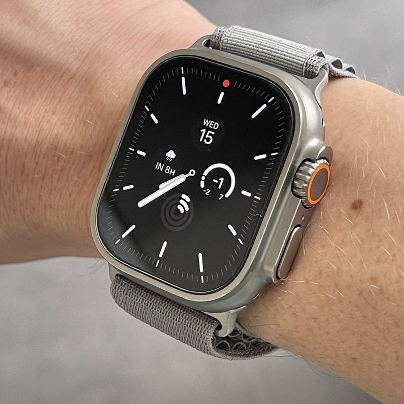 اول مسابقة في الشهر الكريم 🌙✨
سحب على ساعتين smartwatch 
الشروط: 
-رتويت 
-فولو <a href="/siristoree/">siristoree</a> 
-منشن لصحبك العايزو يفوز معاك

السحب عشوائي موثق بفديو 
بالتووفيق للجميع ♥️✨
