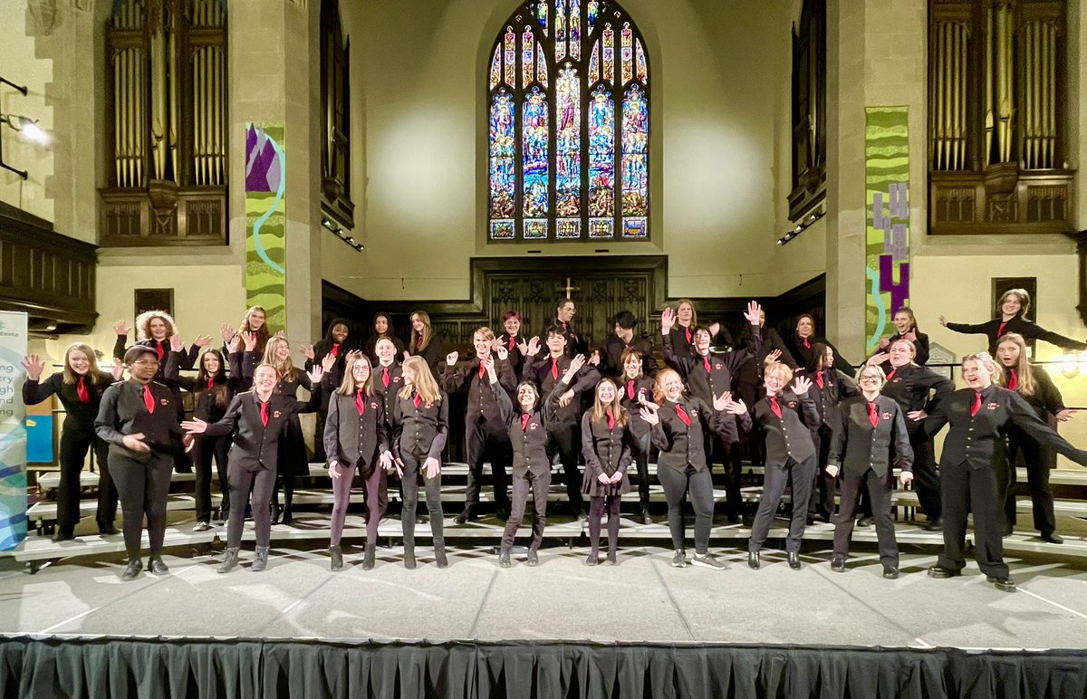 JanderTalen's tweet photo. Wooohoooo @cochrane_high Concert Choir! Gold rating at Choral Fest! Well done up there today, Iโm beaming. ๐ #RVSEd #singingisgoodforthesoul https://t.co/hhssNEWyS5