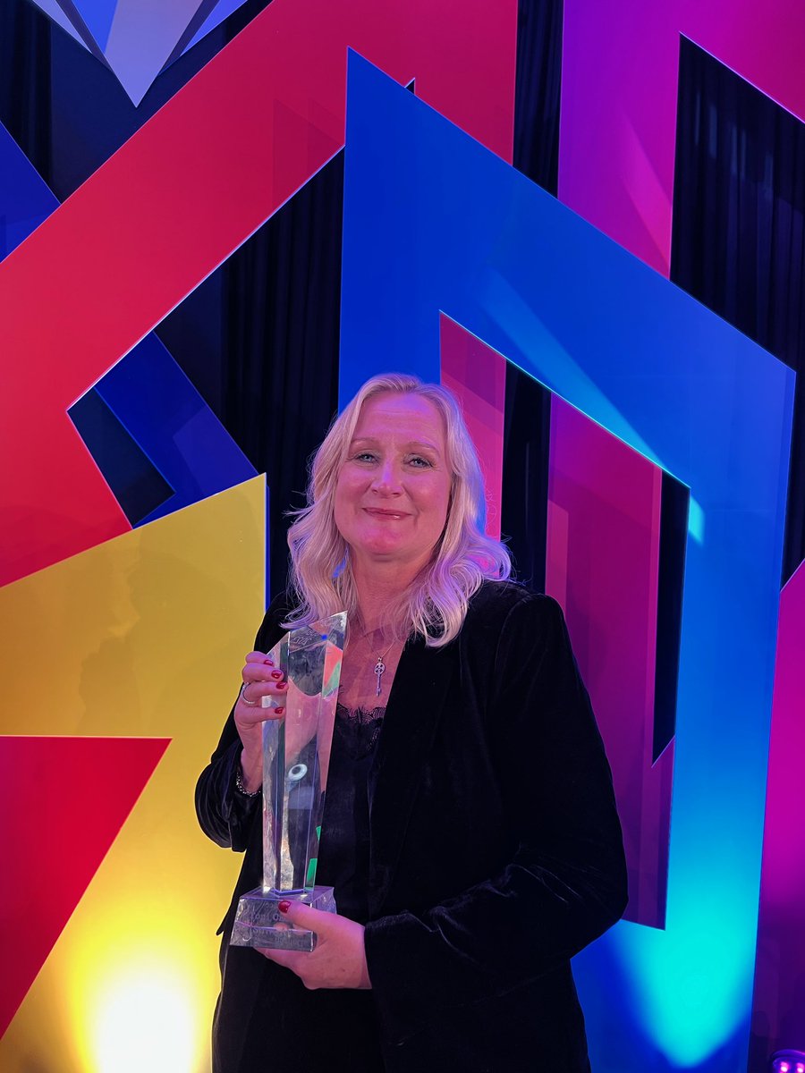 Huge congratulations to Toni Chalk @StriveAV for winning Business Person of the Year at the Gatwick Diamond Business Awards 2023 #gdba2023 #teamstriveav