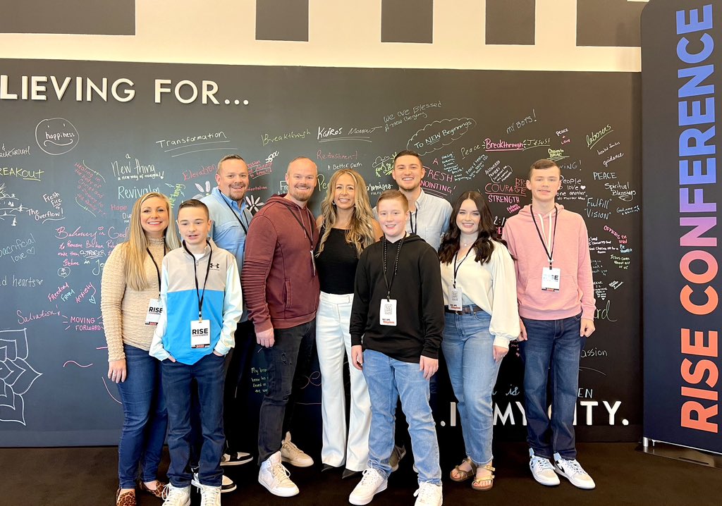 PastorScotty's tweet photo. Here are my family and friends that are like my family. Love them all, and I’m glad I was able to spend quality time with these guys.  #rise2023 https://t.co/K5MStFcaEy