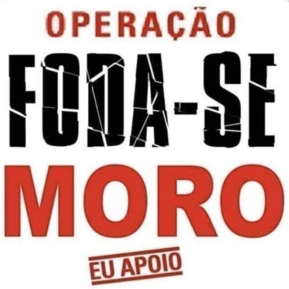 Moro prendeu o Lula
Virou Ministro do Bolsonaro 
Saiu do Governo sem moral
Ameaçou Bolsonaro 
Foi ao debate com Bolsonaro 
Esse cara não tem Caráter e nem princípios.