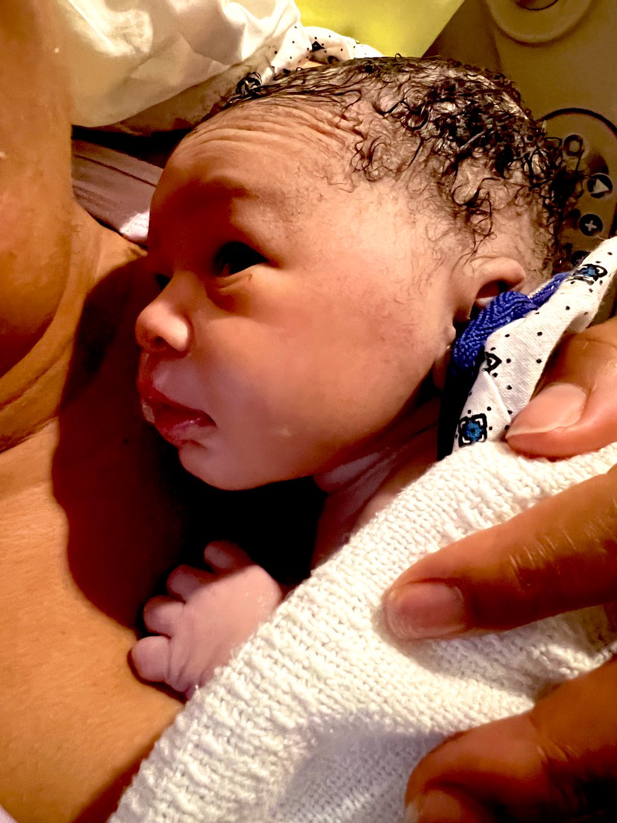 HundoTV's tweet photo. My baby girl is finally here❤️❤️🥺🙌 https://t.co/w00T1gB8rx