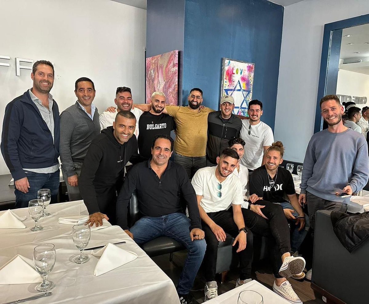 RabbiVigler's tweet photo. An exceptional group of soldiers have landed in Miami and are enjoying every minute ☀️☀️

To support the work Belev Echad does helping our wounded IDF soldiers, go to: https://t.co/NZSXOFAeQI https://t.co/JW6nuUtzYS