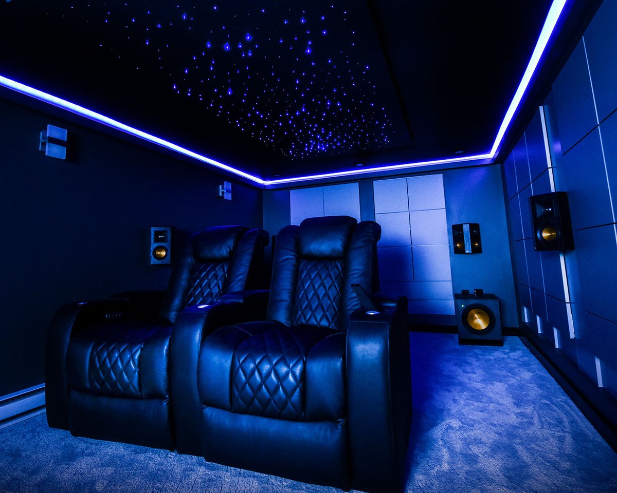 GibbysCanada's tweet image. ⚡ Let us make your vision a reality with our custom installations – Check out this room made possible by us! We can't wait to see what you come up with next. 💡

Call 1 (866) 696-7189 or fill out the form 👇

gibbyselectronicsupermarket.ca/home-installat…

#hometheatre #installation #homeinstallation