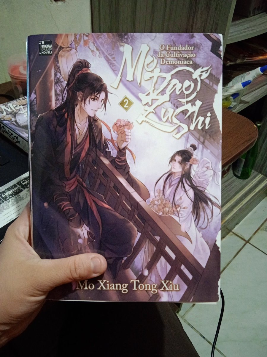 YukiJbca's tweet photo. Aah meu Mo Dao Zu Shi chegou ontem, estou mt feliz 😍❤️😻 
@editoranewpop https://t.co/U4yGtgXhhJ