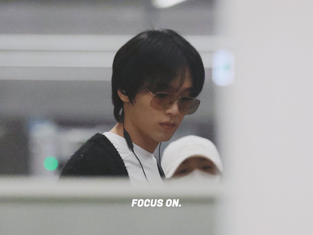 FOCUS_ON06's tweet photo. 230323 ICN
-
#해찬 #HAECHAN https://t.co/Wu0BsfdFDG