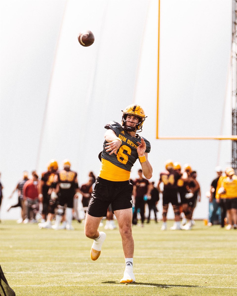 Bennett Meredith tweet media