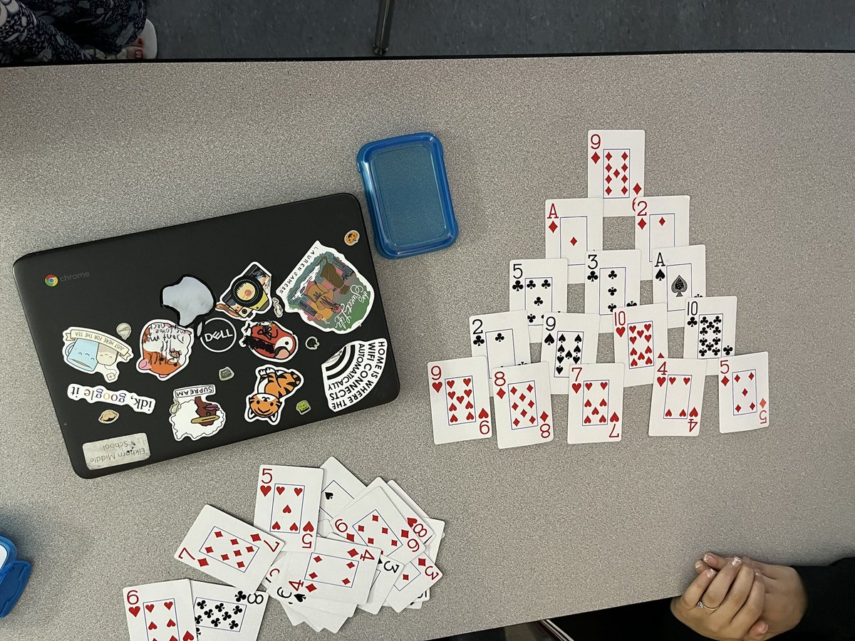 Laura Beth tweet media