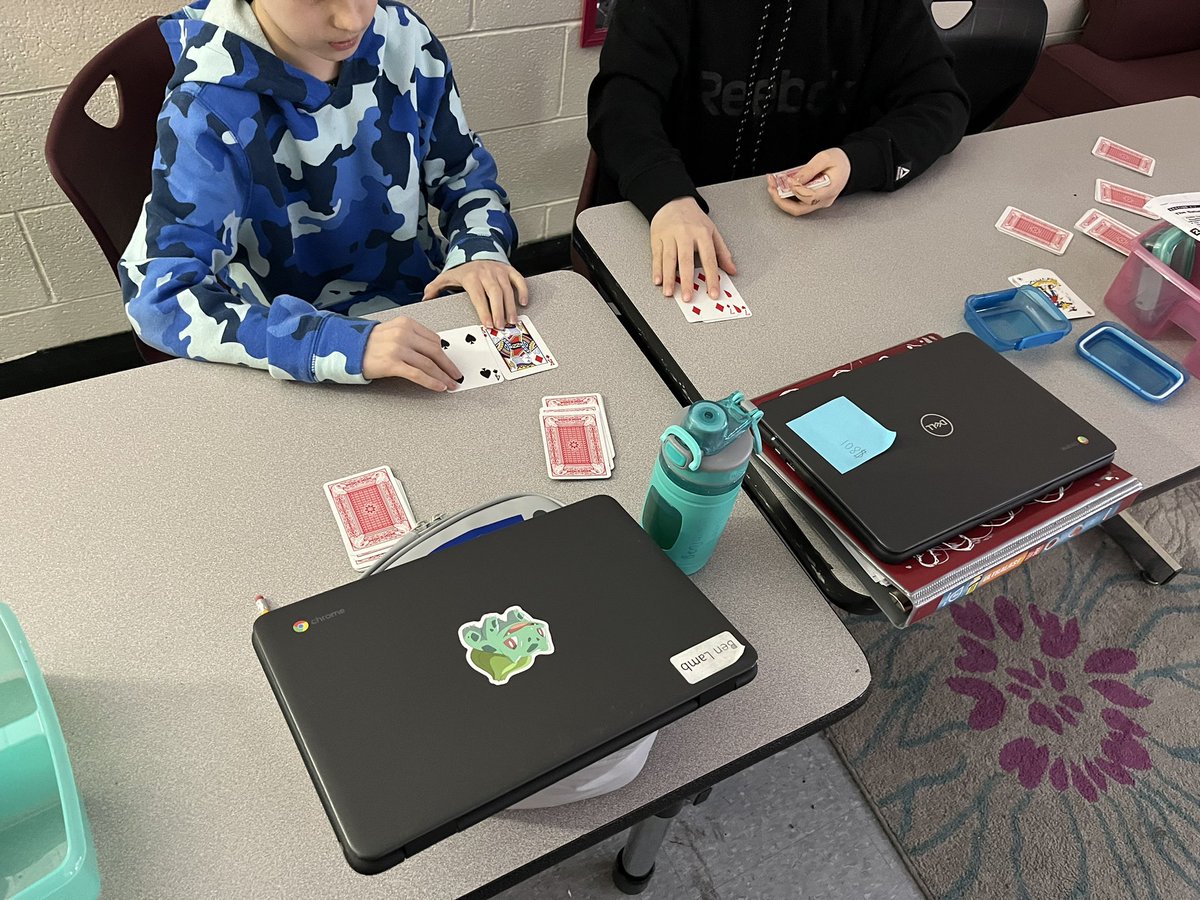 Laura Beth tweet media