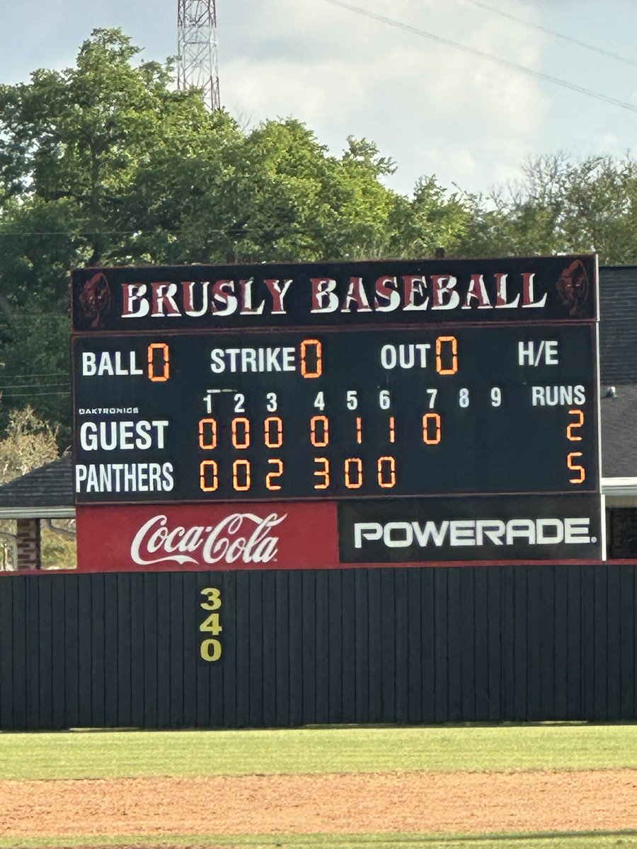 4:00 game, beautiful afternoon, well played game by both teams, Panthers ⚾️ run district record to 2-0👏👏👏