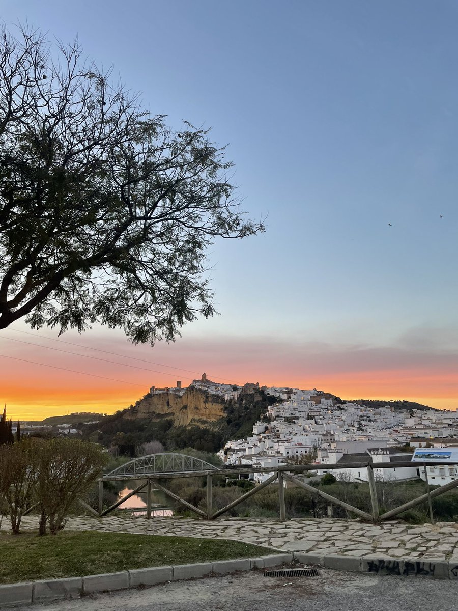 jjeyemmm's tweet photo. Mi pueblo, simplemente precioso https://t.co/7F2qgr0C8E