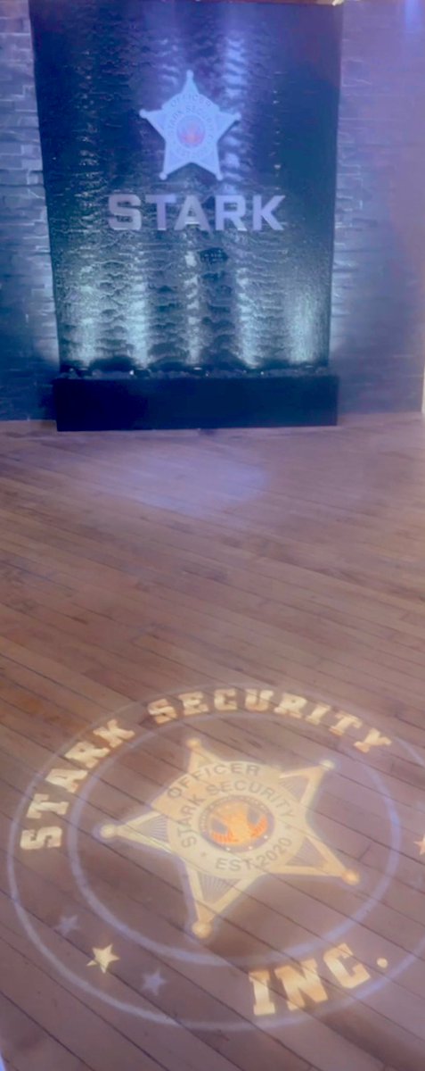 Mahreen_Q's tweet image. #StarkSecurity is looking for #WisconsinSecurityOfficers 
#armed #beloit #movietheatresecuring #security #wisconsinsecurity #firearmspermit #armedguard #wisconsinsecurityguardcard