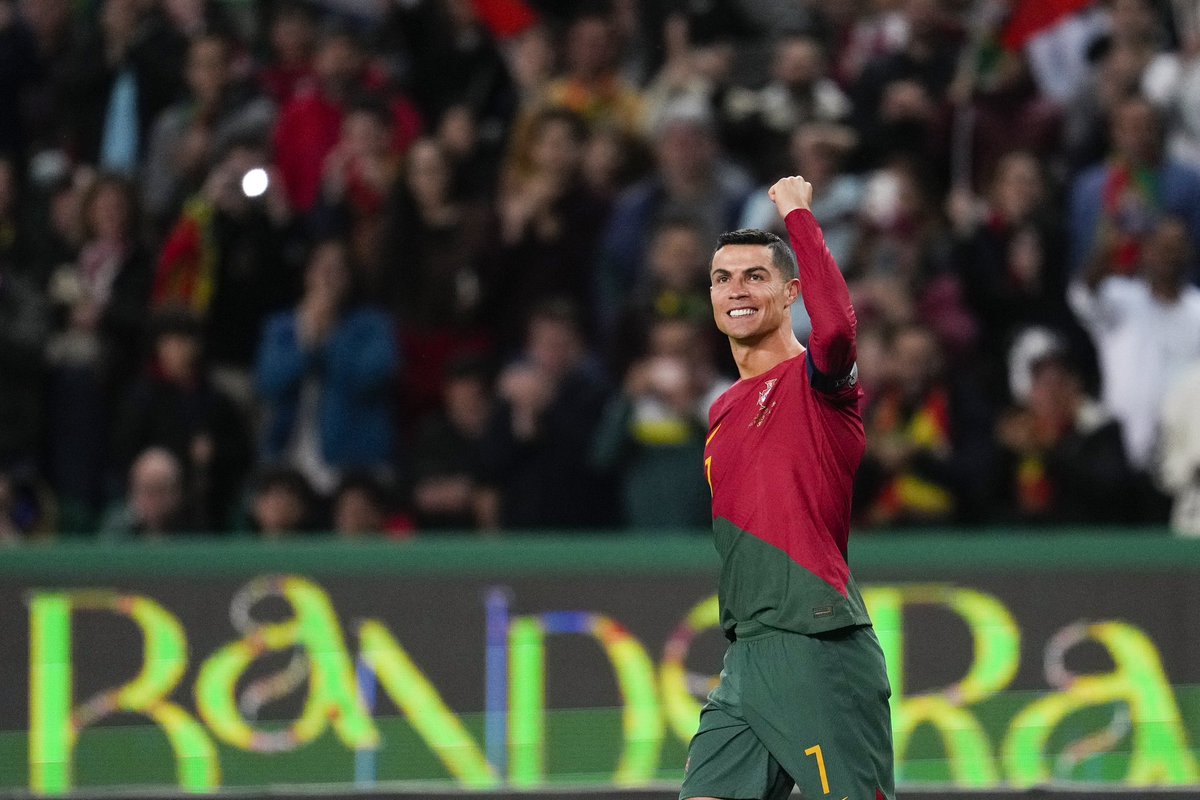 Cristiano Ronaldo tweet media