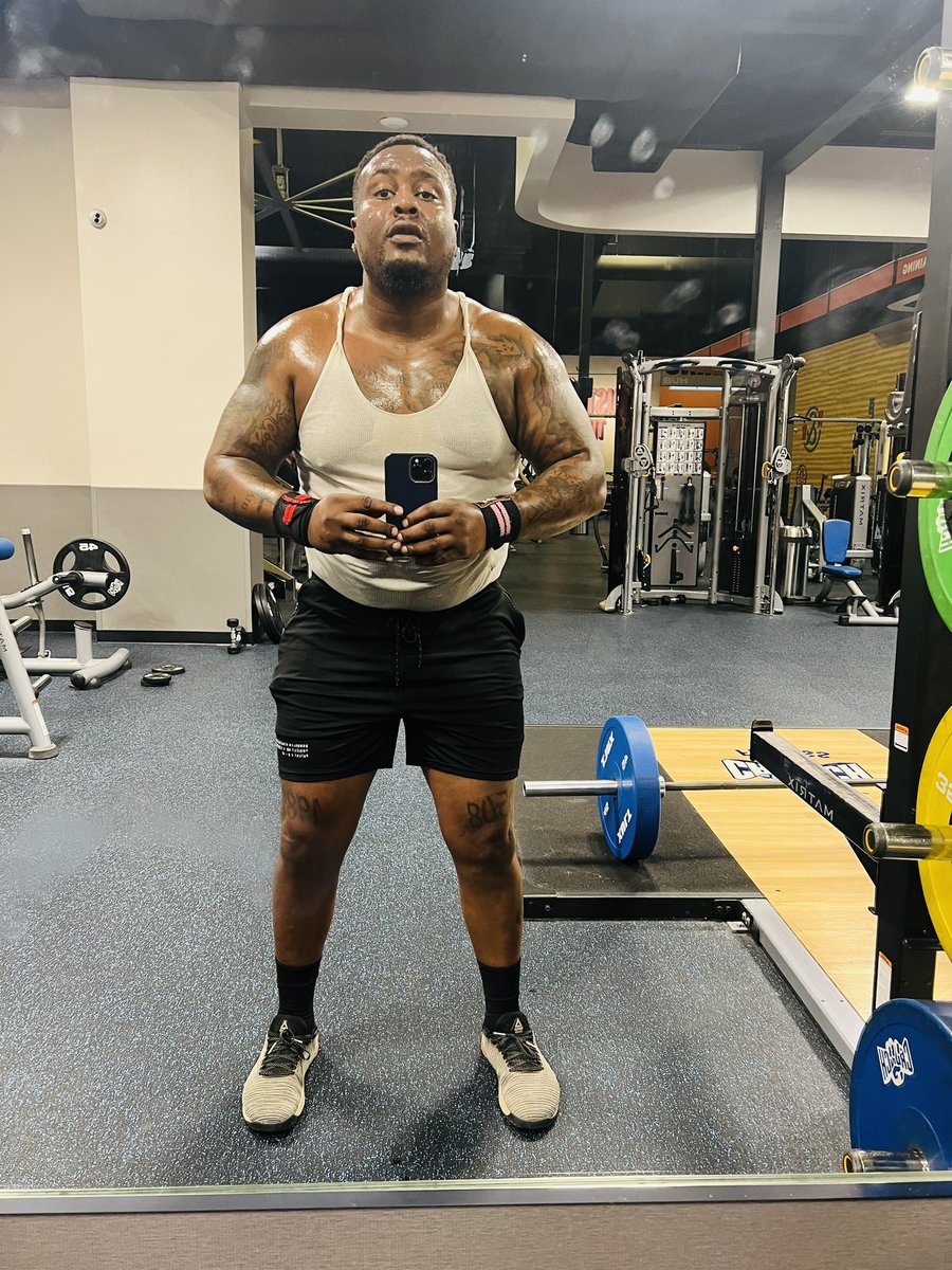 BiggCyfa's tweet image. Work out