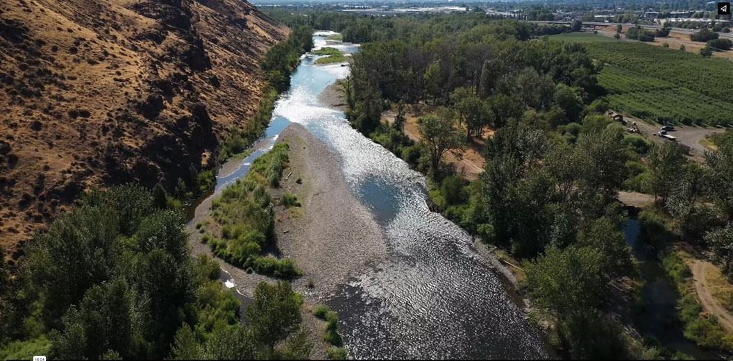 ResourcesLF's tweet photo. Very excited to announce the premiere--@dceff_org today--of "Restoring Our Rivers": 15 min documentary about first five years of progress in restoring western rivers supported by @ResourcesLF's #OpenRiversFund. Watch it here: https://t.co/b0DQlTirRU https://t.co/0umCV5i0am