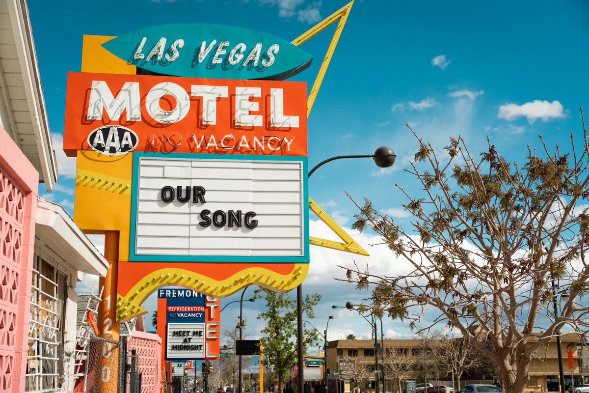 CityOfLasVegas's tweet photo. 7 @taylorswift13  songs to get to know @Vegas

Karma (Clean) #IYKYK 😉
Our Song
Lavender Haze
Shake It Off
Wildest Dreams
22
Blank Space

#TSTheErasTour 
#VivaLasEras 

Thank you @dtplv for making our "Wildest Dreams" come true with these signs on Fremont East ✨ https://t.co/bKh5NUEvyX